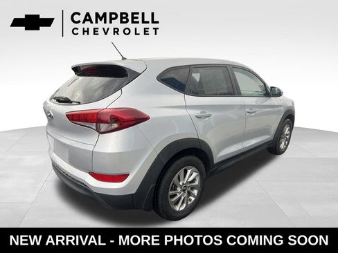 Used 2018 Hyundai Tucson SE w/ Cargo Package FWD image 5