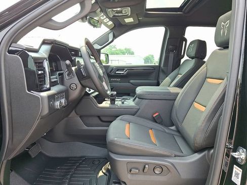 New 2026 GMC Sierra 1500 AT4 w/ AT4 Premium Package AWD/4WD image 14