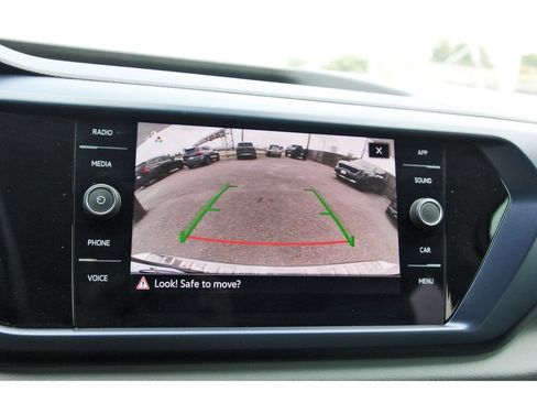 Used 2023 Volkswagen Taos SE FWD image 25