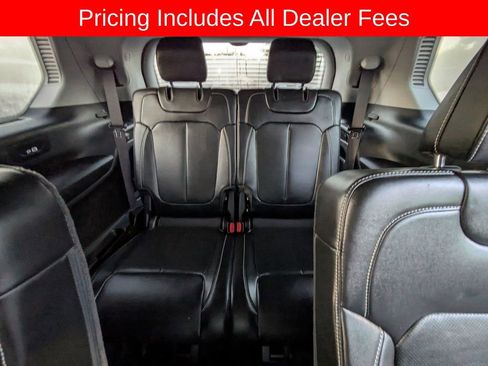 Used 2022 Jeep Grand Cherokee L Limited w/ Luxury Tech Group II AWD/4WD image 15