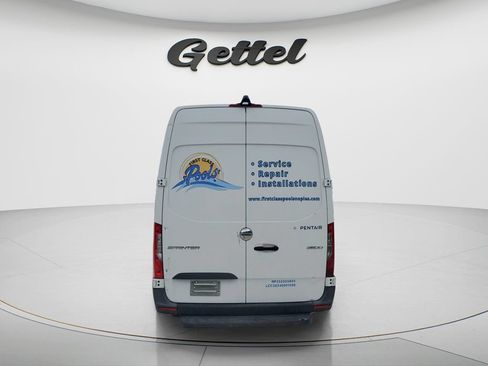 Used 2021 Freightliner Sprinter 2500 RWD image 6
