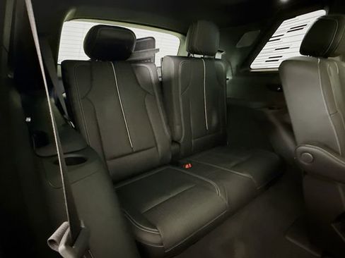 Used 2026 Cadillac Vistiq Sport w/ LPO, Floor Liner Package image 31