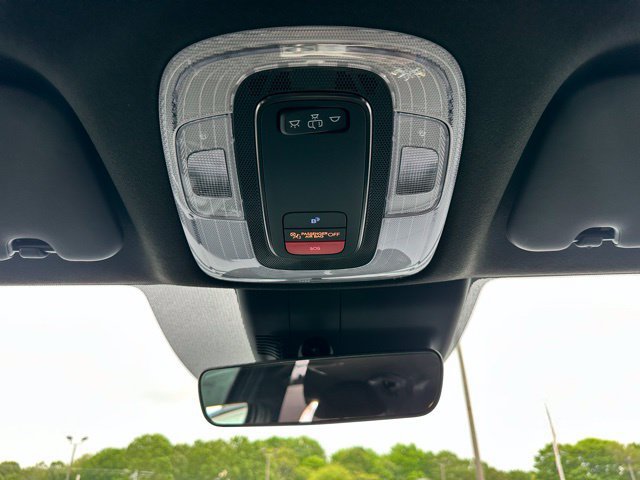 New 2025 Hyundai Elantra SEL FWD image 22