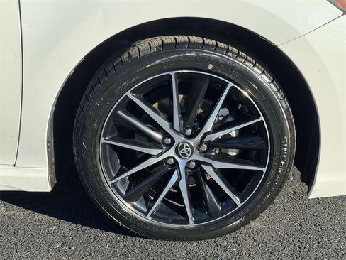 Used 2023 Toyota Camry SE image 25