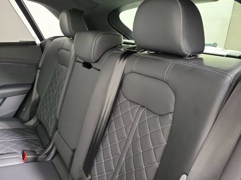 New 2026 Audi SQ8 Prestige AWD/4WD image 12