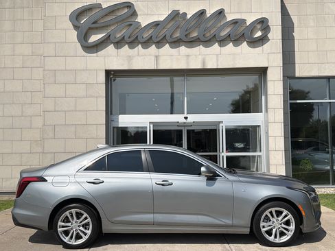 Used 2023 Cadillac CT4 Luxury w/ Sun And Sound Package AWD/4WD image 3
