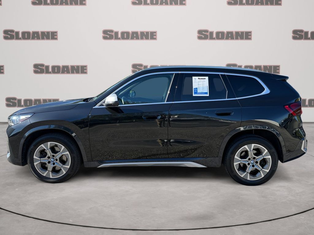 Certified 2024 BMW X1 xDrive28i AWD/4WD image 2