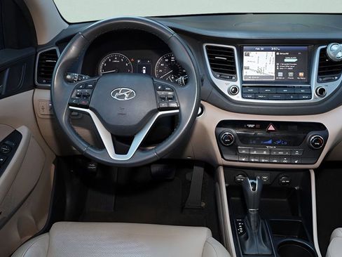 Used 2018 Hyundai Tucson SEL Plus w/ Cargo Package image 18