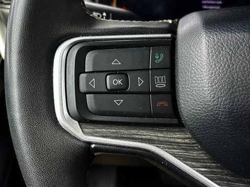 Used 2023 Jeep Wagoneer L Series II AWD/4WD image 24