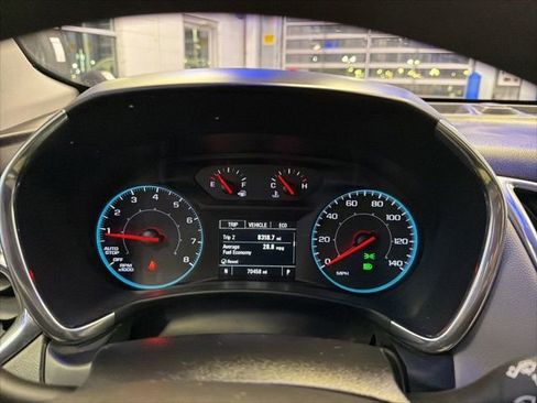 Used 2020 Chevrolet Equinox LS w/ LS Convenience Package image 35