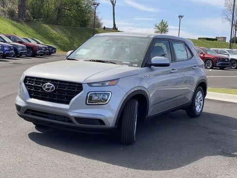 New 2026 Hyundai Venue SE FWD image 22