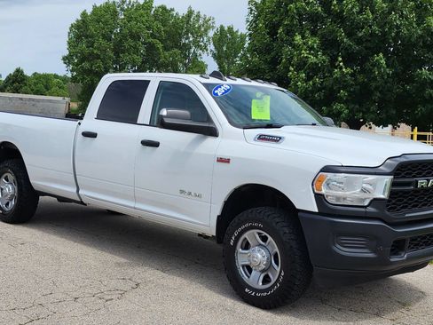 Used 2019 RAM 2500 Tradesman AWD/4WD image 2