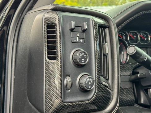 Used 2016 GMC Sierra 1500 SLT w/ SLT Preferred Package AWD/4WD image 27