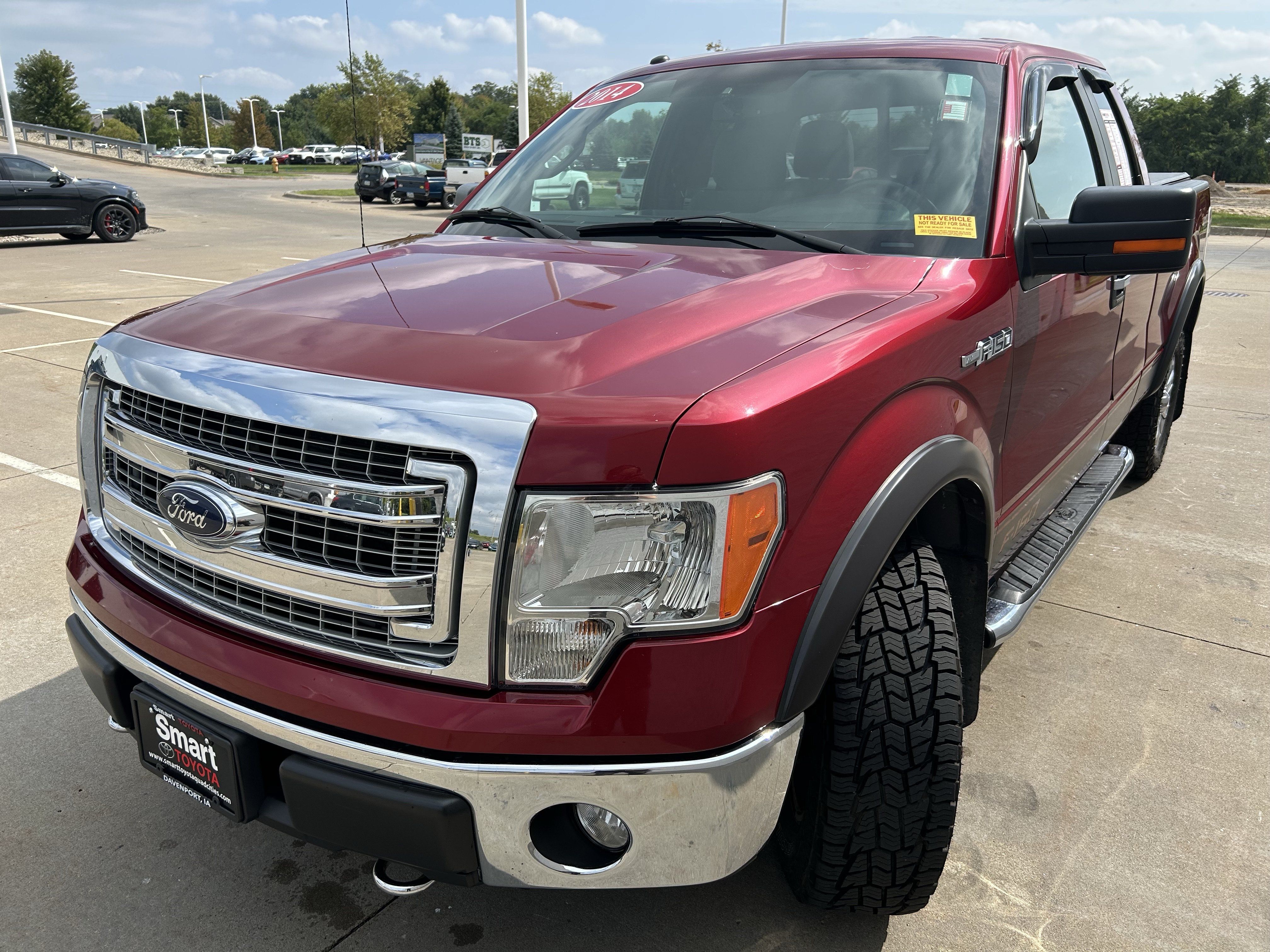 Used 2014 Ford F150 XLT w/ Equipment Group 302A Luxury AWD/4WD image 3