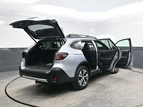 Used 2021 Subaru Outback Limited image 41