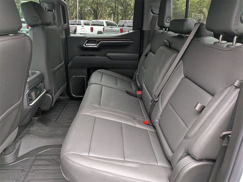 New 2026 GMC Sierra 1500 SLT w/ SLT Premium Plus Package image 15