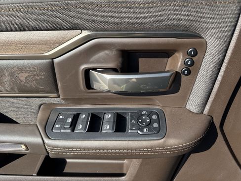 New 2026 RAM 2500 Limited image 15