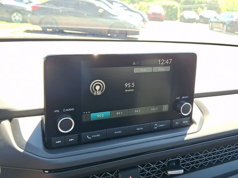 Used 2024 Honda Accord EX image 17