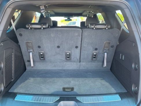Used 2021 Chevrolet Tahoe Z71 w/ Rear Media and Nav Package AWD/4WD image 8
