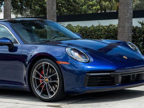 Used 2022 Porsche 911 Carrera S RWD image 10