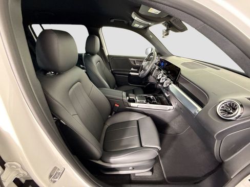 Certified 2023 Mercedes-Benz EQB 300 4MATIC image 21