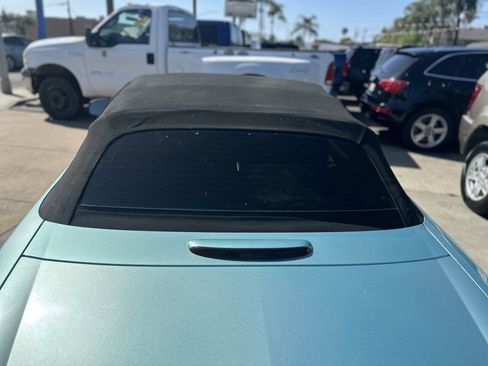 Used 2002 Ford Thunderbird Deluxe image 11