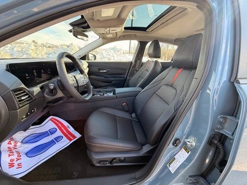 New 2026 Nissan Sentra SR image 12