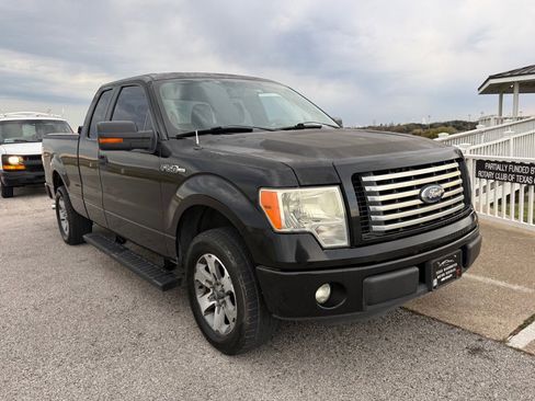 Used 2012 Ford F150 XLT w/ XLT Custom Pkg image 3