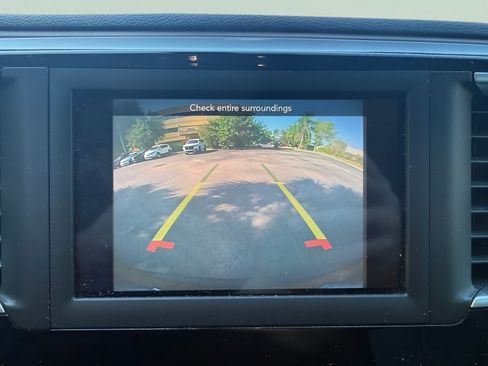Certified 2019 Chrysler Pacifica Touring-L FWD image 28