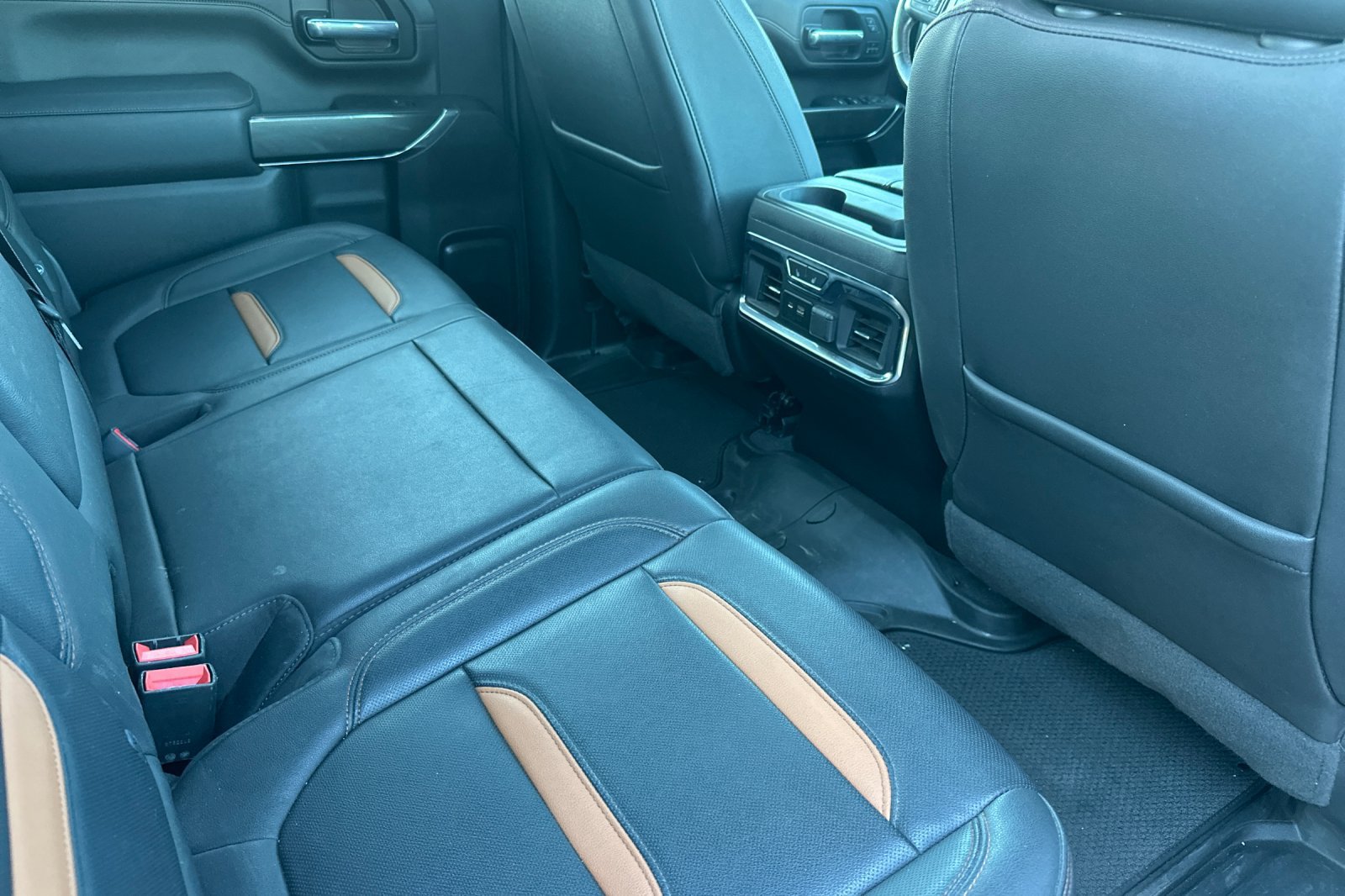 Used 2023 GMC Sierra 3500 AT4 w/ AT4 Premium Plus Package AWD/4WD image 17