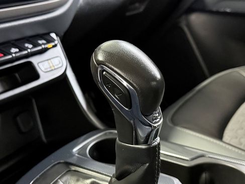 Used 2022 Chevrolet Colorado Z71 image 32