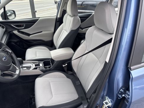 Used 2024 Subaru Forester image 4