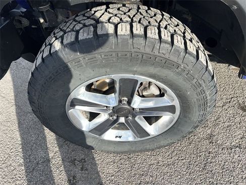 Used 2020 Jeep Wrangler Unlimited Sahara image 12