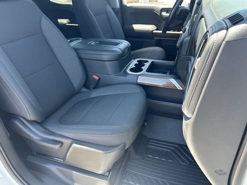 Used 2021 Chevrolet Silverado 1500 LT Trail Boss w/ Bed Protection Package AWD/4WD image 10