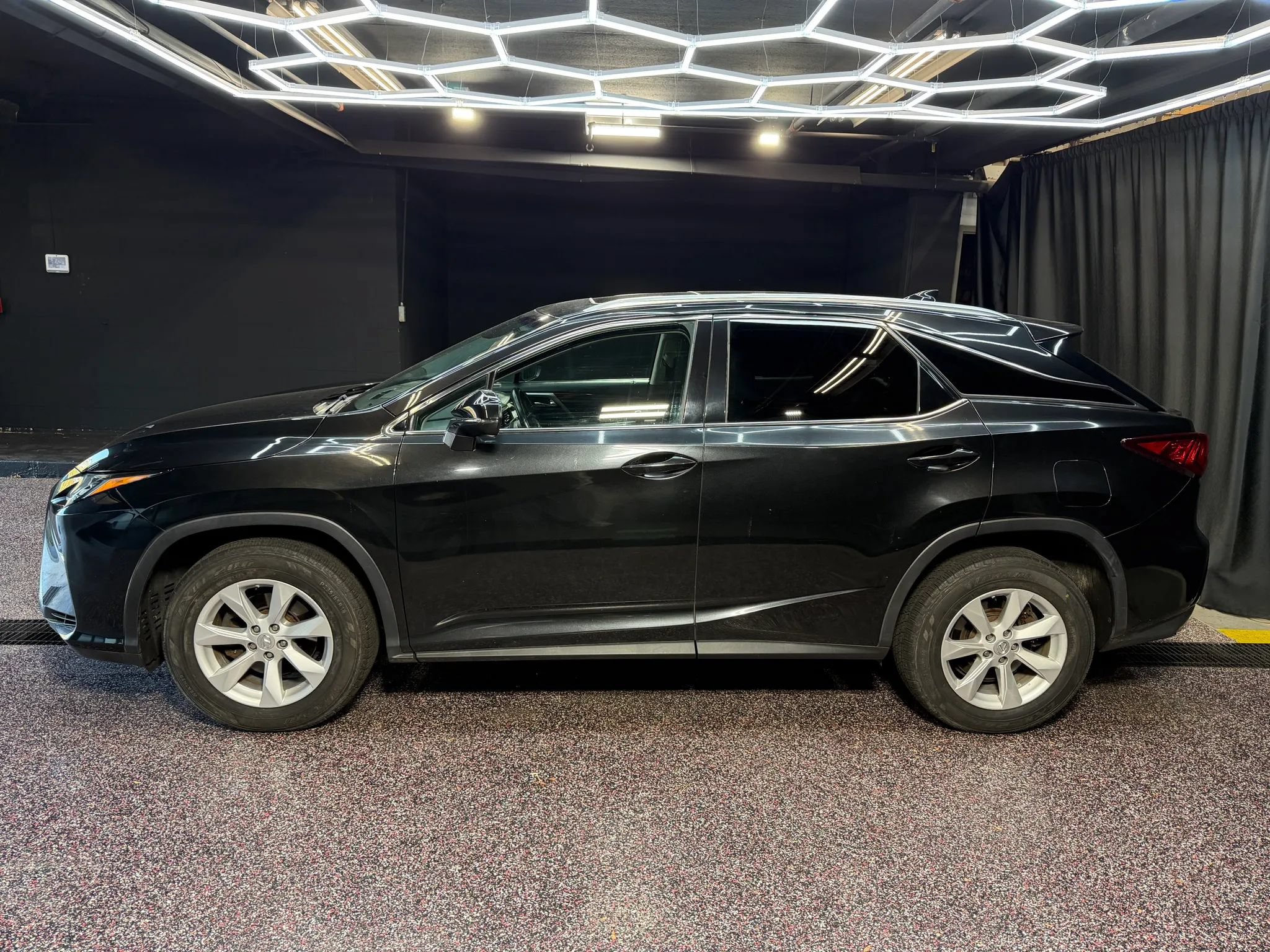 Used 2017 Lexus RX 350 AWD w/ Premium Package image 4
