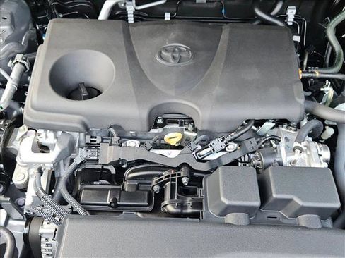 New 2025 Toyota RAV4 XLE image 15