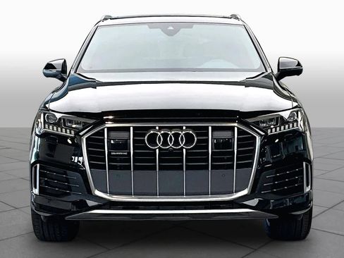 Used 2023 Audi Q7 2.0T Premium Plus w/ Premium Plus Package AWD/4WD image 3