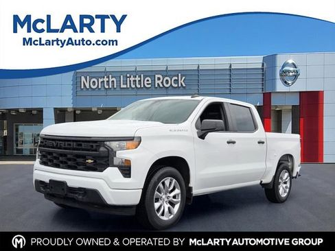 Used 2022 Chevrolet Silverado 1500 Custom RWD image 1