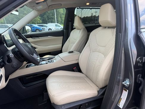 Used 2025 INFINITI QX60 Sensory AWD/4WD image 44