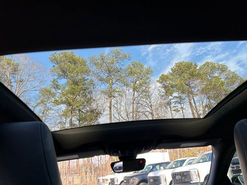 Used 2019 Mercedes-Benz CLA 250 4MATIC image 26