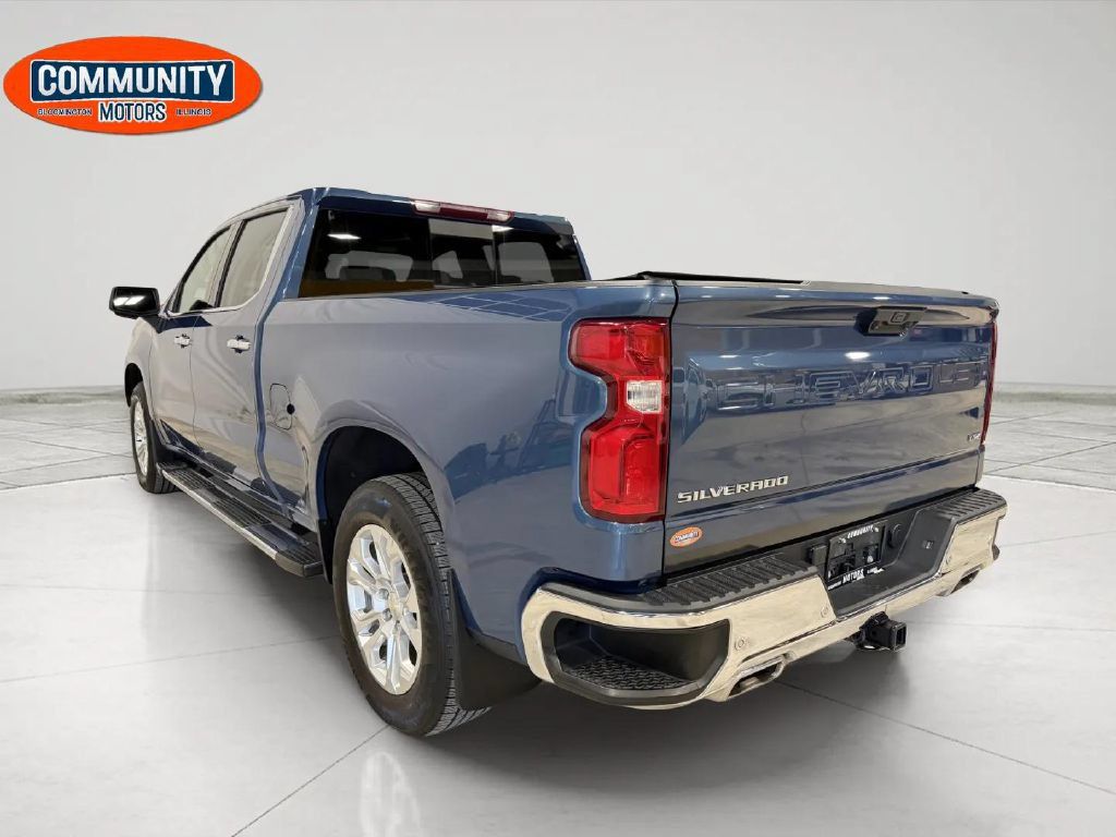 Used 2024 Chevrolet Silverado 1500 LTZ AWD/4WD image 5