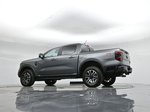 Used 2024 Ford Ranger Lariat w/ FX4 Off-Road Package image 53