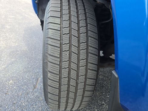 Used 2016 Toyota Tacoma TRD Sport image 29