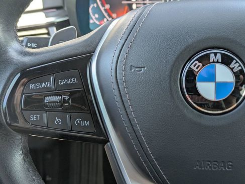 Used 2023 BMW 530i w/ Premium Package RWD image 15