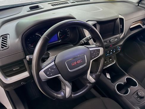 Used 2020 GMC Terrain SLE w/ Elevation Edition AWD/4WD image 8