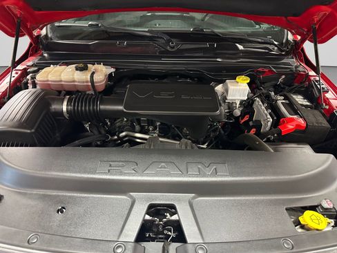 Used 2021 RAM 1500 Big Horn AWD/4WD image 26