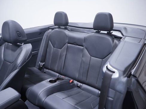 Used 2023 BMW 430i Convertible w/ M Sport Package image 12