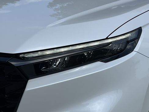 Used 2026 Honda CR-V Sport Touring image 7