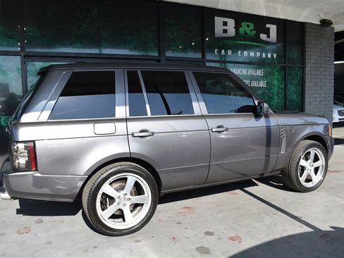 Used 2005 Land Rover Range Rover HSE image 8