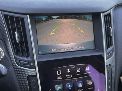 Used 2017 INFINITI Q50 Signature Edition w/ Cargo Package (L95) image 18